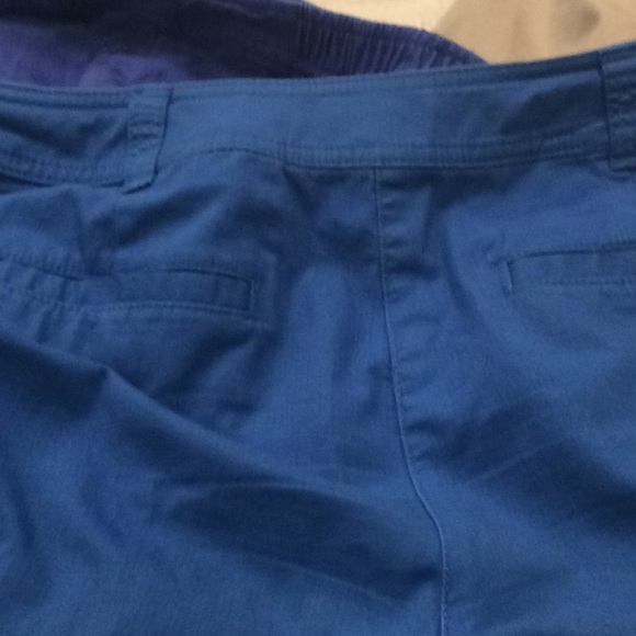 Chico’s Bundle Size 1.5 Two capris and 1 Pants - Picture 11 of 11